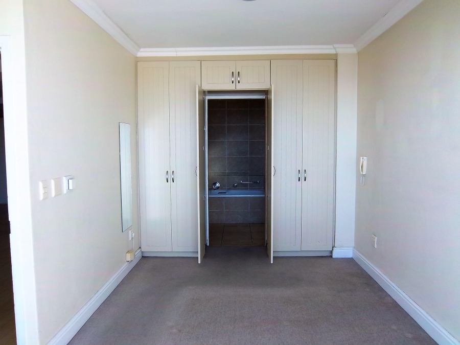 To Let 2 Bedroom Property for Rent in Strand North Western Cape